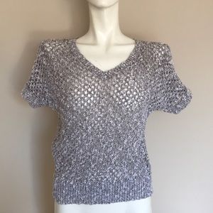 ④ for $7️⃣‼️ Ann Taylor Short Sleeved top